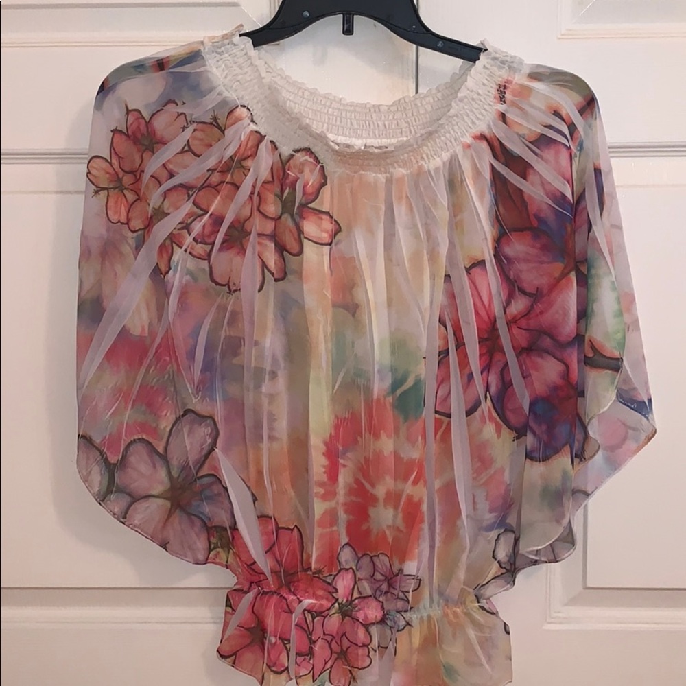 NWOT- Multi Way Butterfly Sleeve Top